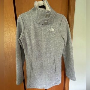 North face, size L, fleece jacket with tall collar neck!